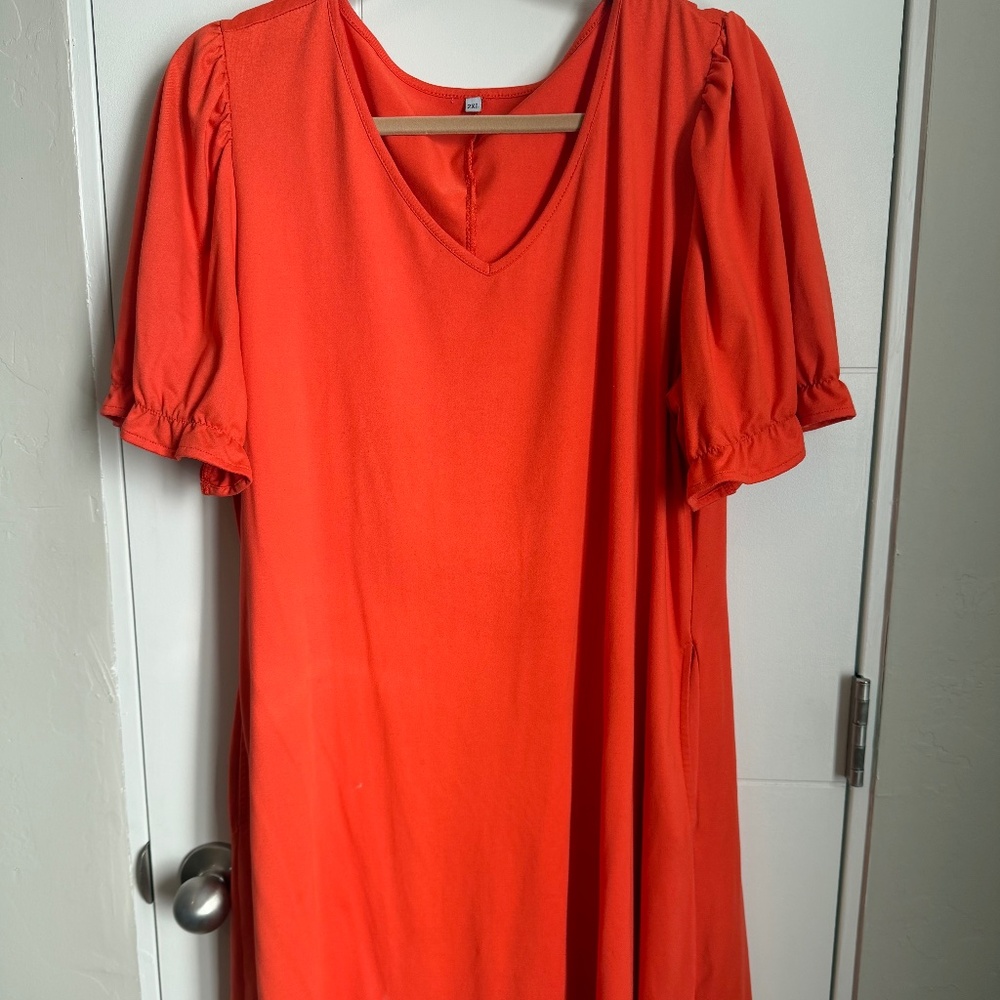 PLUS SIZE Aloodor Women's Casual Dresses Short Sleeve V-Neck Dress with Pockets